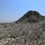В Азербайджане произошло извержение грязевого вулкана Отман-Боздаг