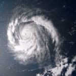 Ураган «Уилла» в Тихом океане усилился до опасной четвертой категории